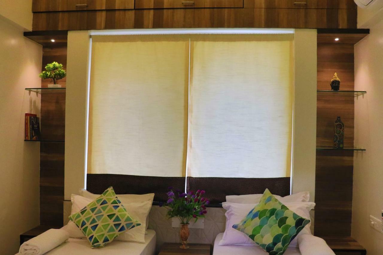 Emerald Vista Luxury Suites Poona Buitenkant foto