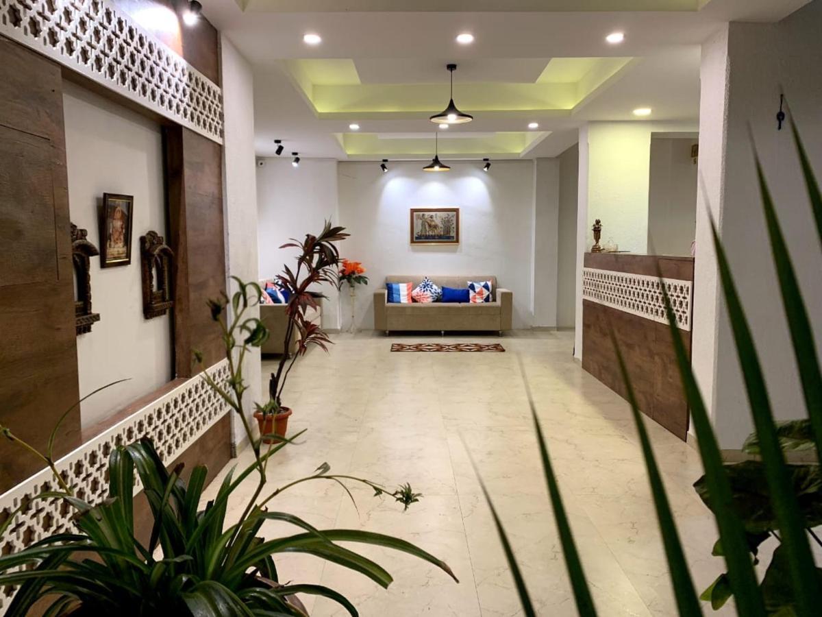 Emerald Vista Luxury Suites Poona Buitenkant foto